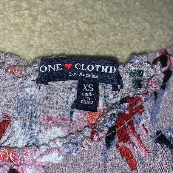 One clothing LA romper - Picture 2 of 2